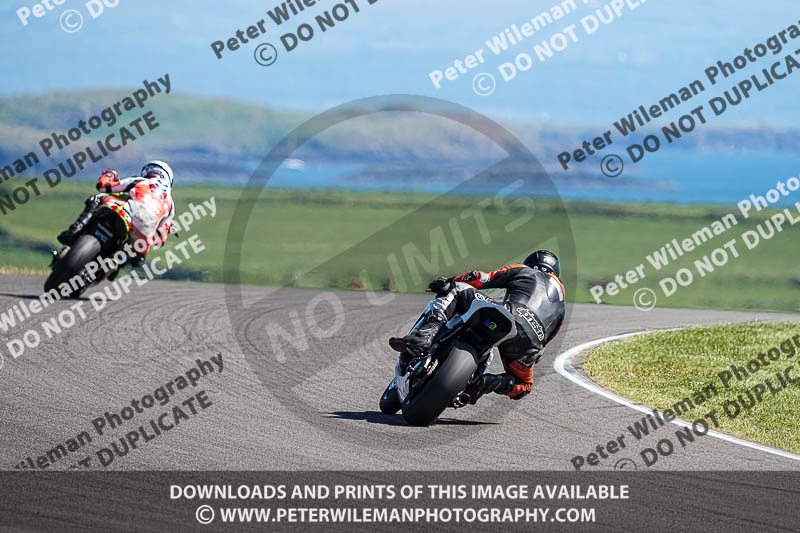 anglesey no limits trackday;anglesey photographs;anglesey trackday photographs;enduro digital images;event digital images;eventdigitalimages;no limits trackdays;peter wileman photography;racing digital images;trac mon;trackday digital images;trackday photos;ty croes